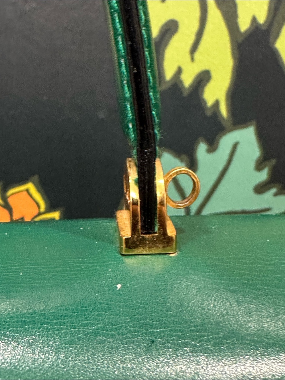 Vintage Bally Emerald Green Leather Top Handle Crossbody Bag | Italy - Picture 11 of 11